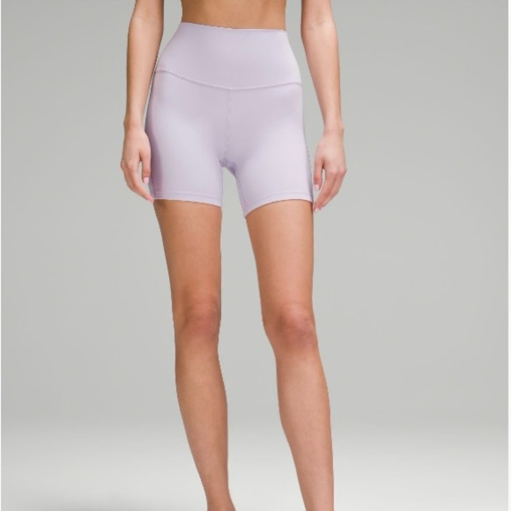 LULULEMON Lavender/Lilac Shorts